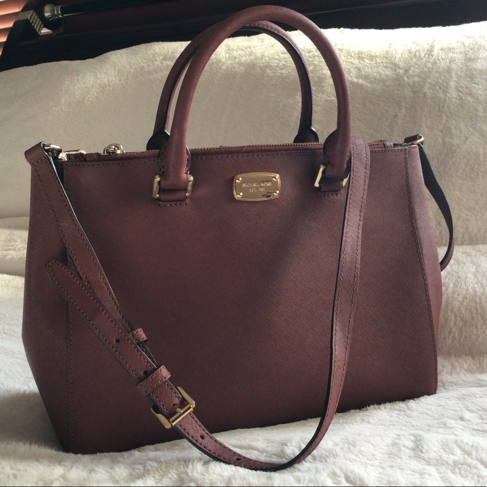 Michael Kors: kellen merlot saffiano leather shoulder medium handbag